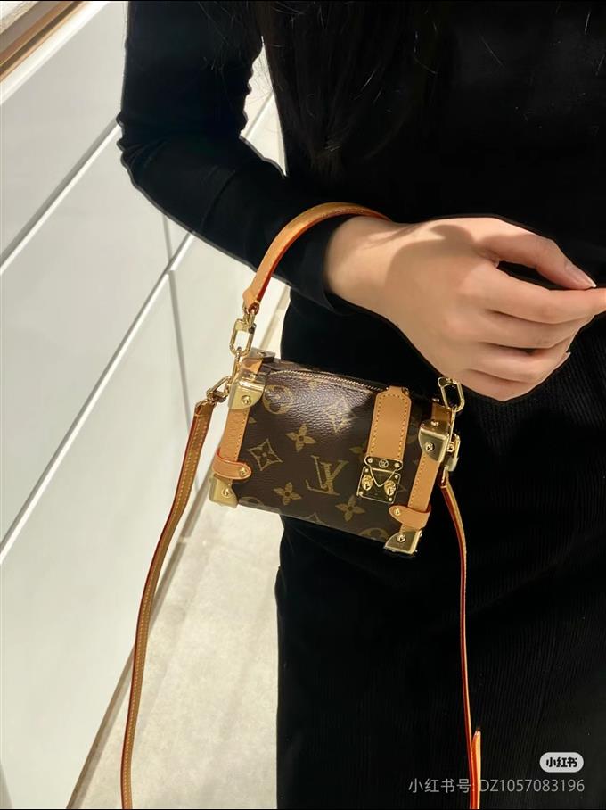 2025224M83018143843534