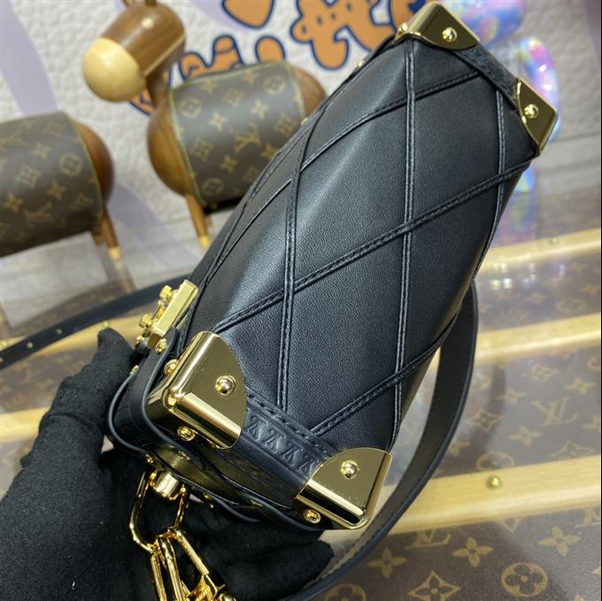 2025224M83030143839575