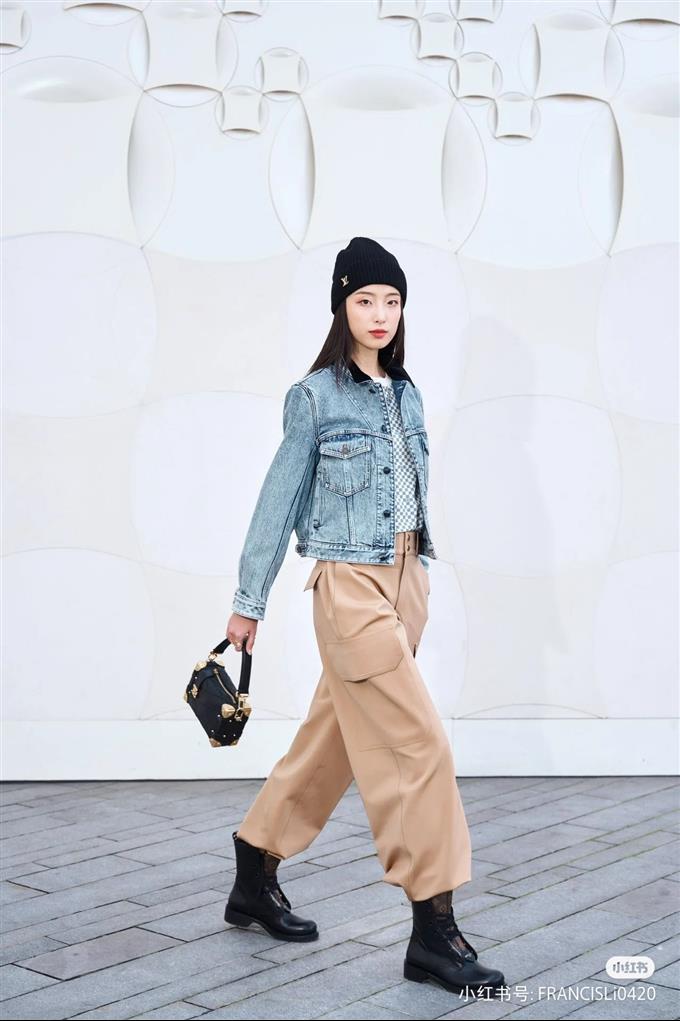 2025224M83030143841976