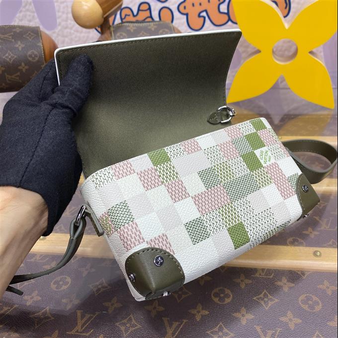 2025224N00108203133224