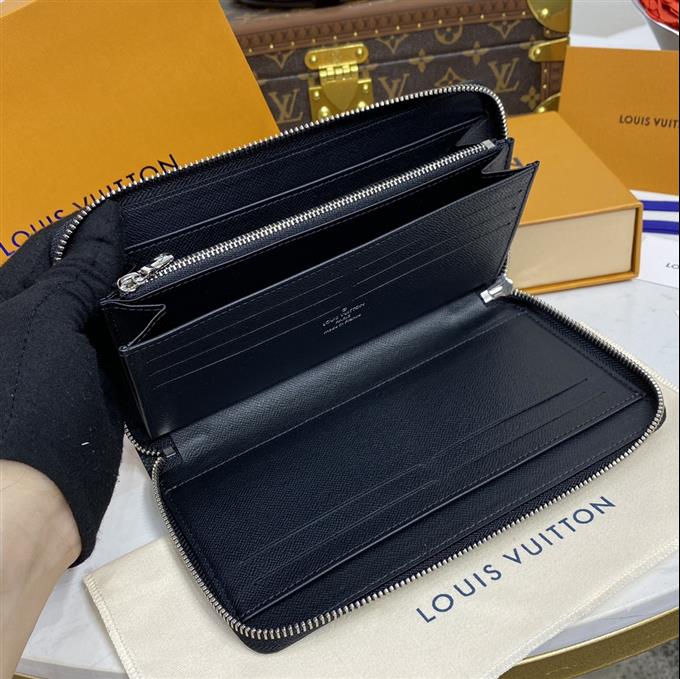 2025224M30056104120805