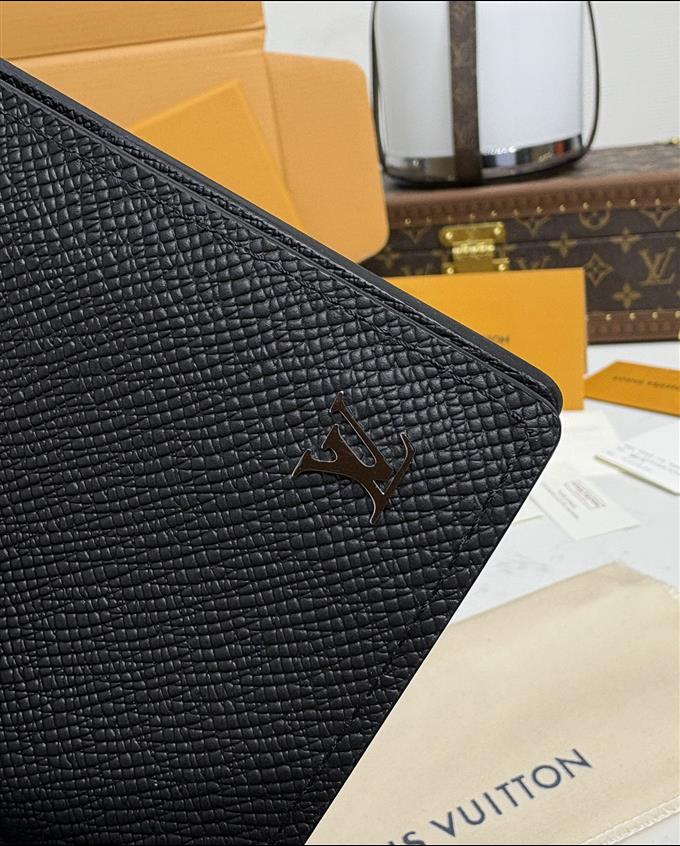 2025224M3025810412698