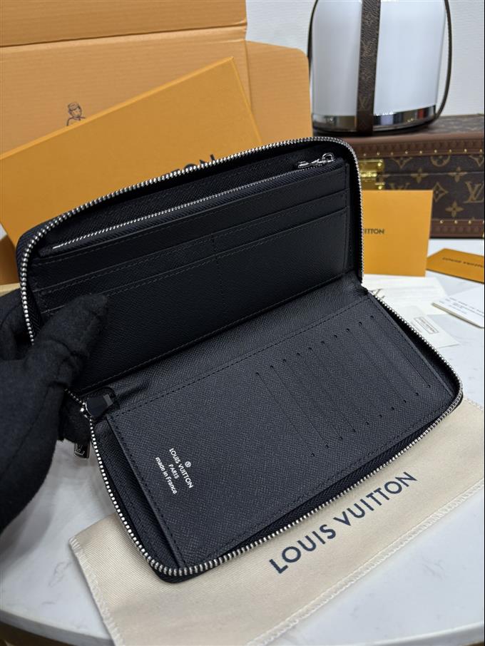 2025224M30317104123949