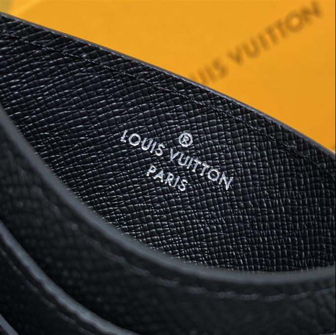 2025224M32730104126388