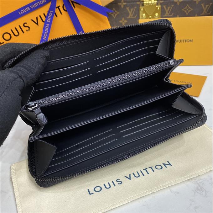 2025224M42616104121731