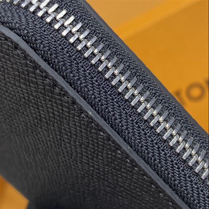 2025224M60017104124155