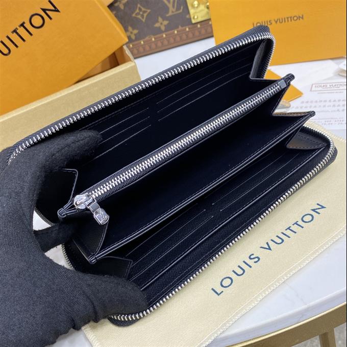 2025224M60017104124234