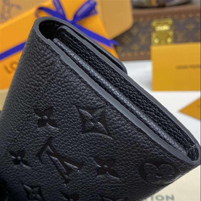 2025224M61182104116335