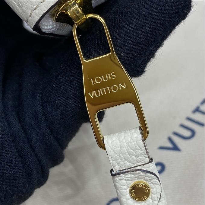 2025224M61864104122156