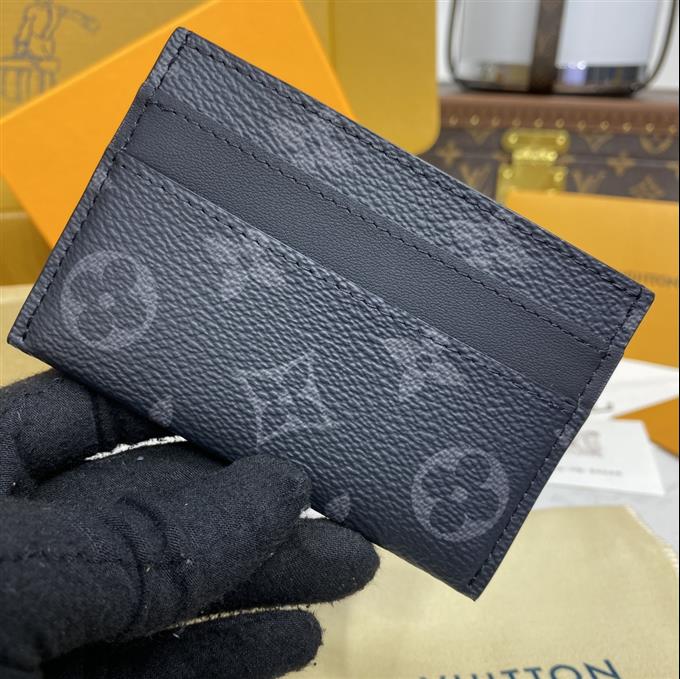 2025224M62170104111313