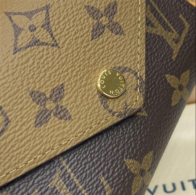 2025224M62360104117353