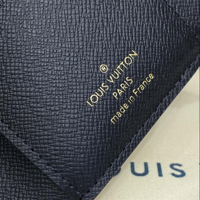 2025224M62360104117385