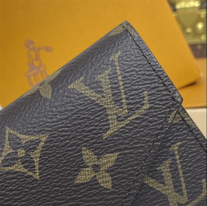 2025224M62360104118472