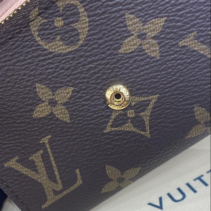 2025224M62360104118504