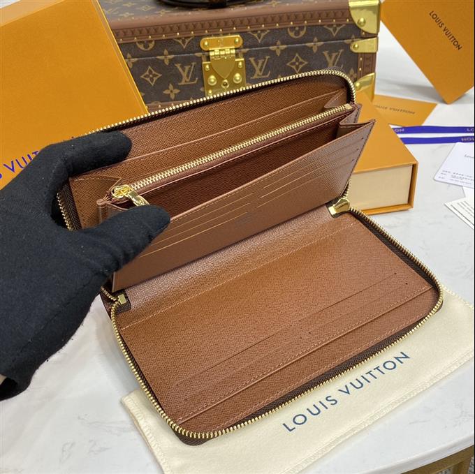 2025224M62581104120949