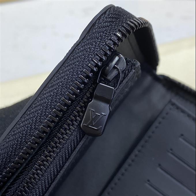 2025224M62902104120632