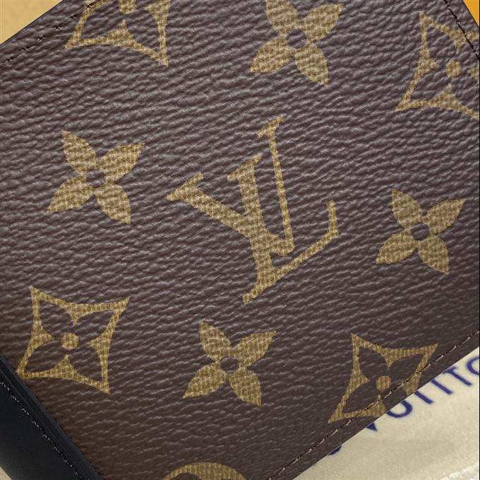 2025224M6940810419770