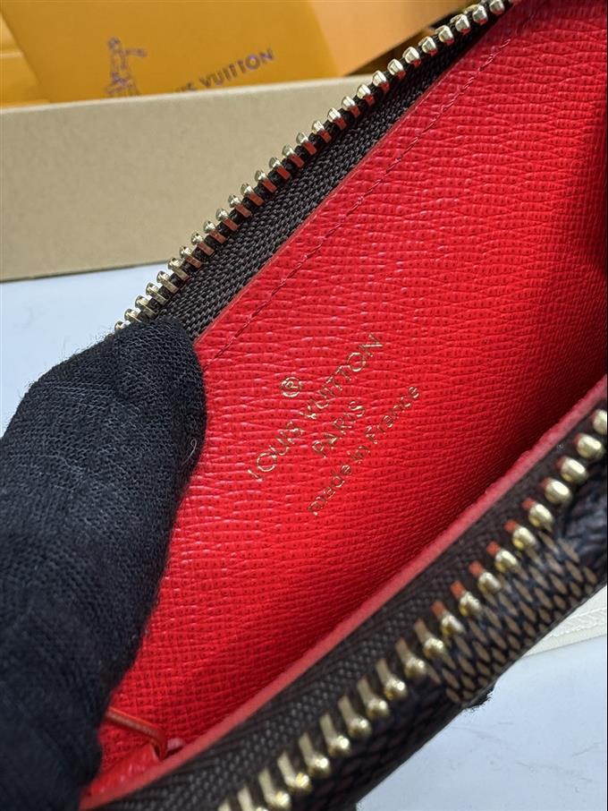 2025224M69431104111595