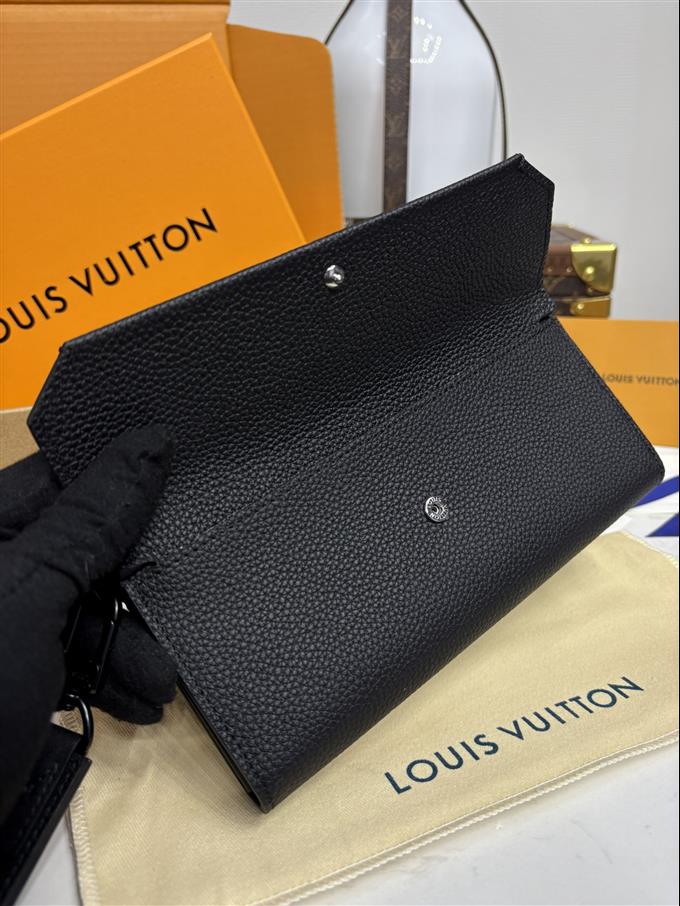 2025224M6983110410666