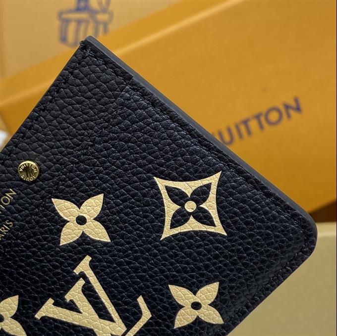 2025224M81022104127715