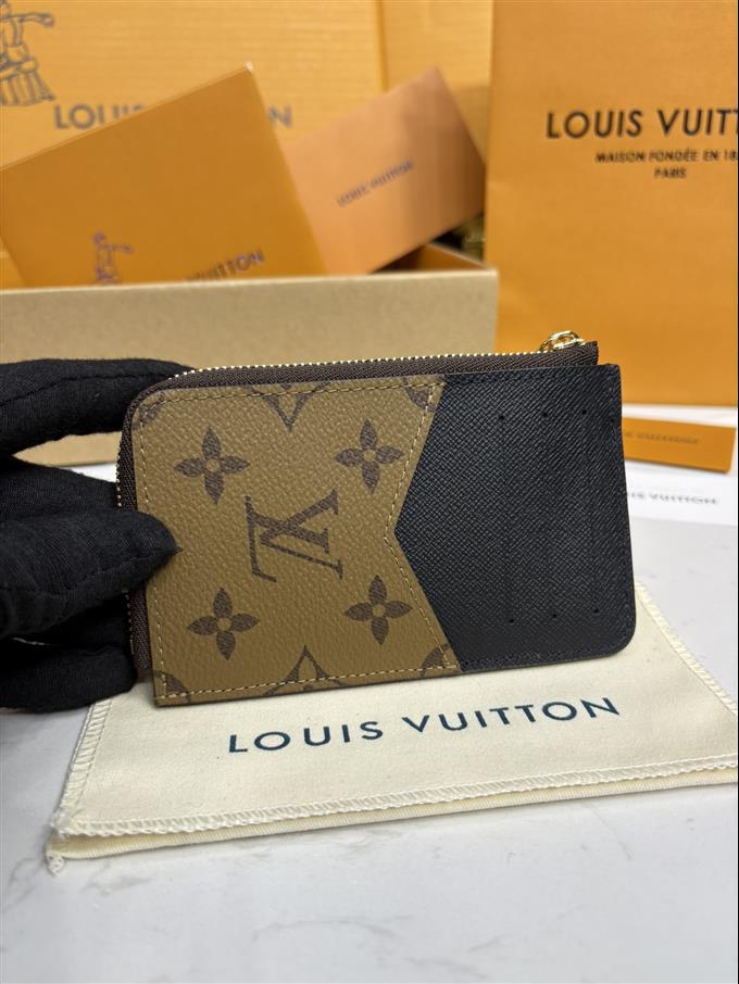 2025224M81303104111799