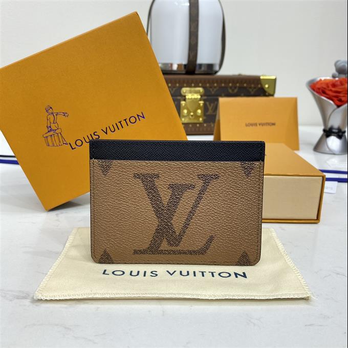 2025224M81462104116476