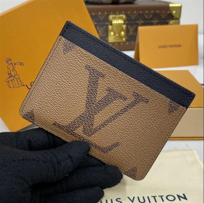 2025224M81462104116507