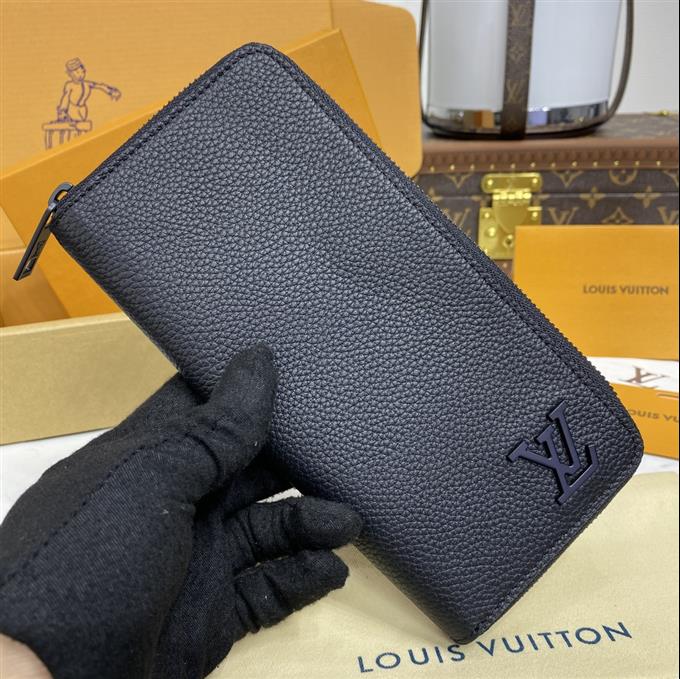 2025224M81743104123981