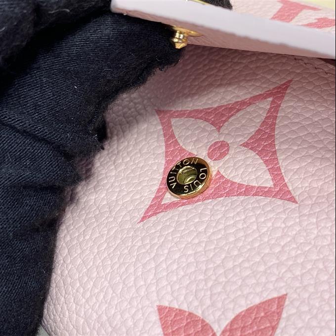 2025224M81861104119555