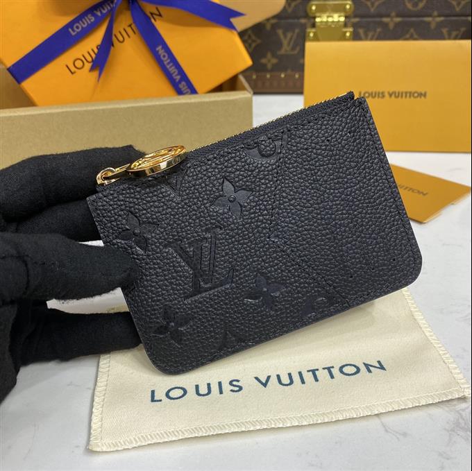 2025224M81883104112559