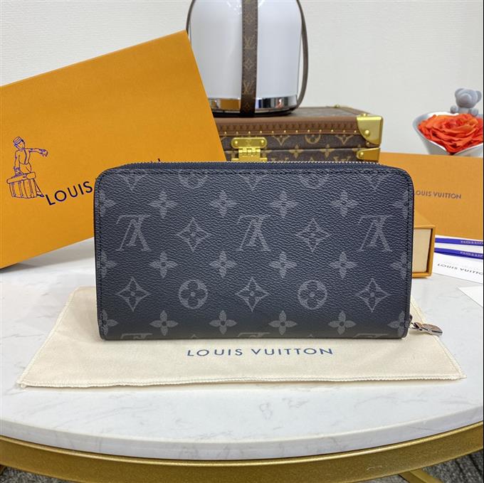 2025224M82081104120981