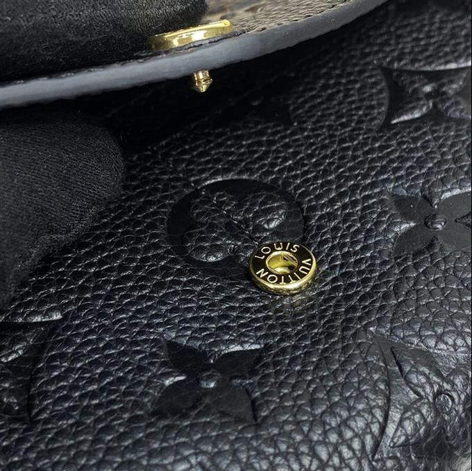 2025224M82257104115679