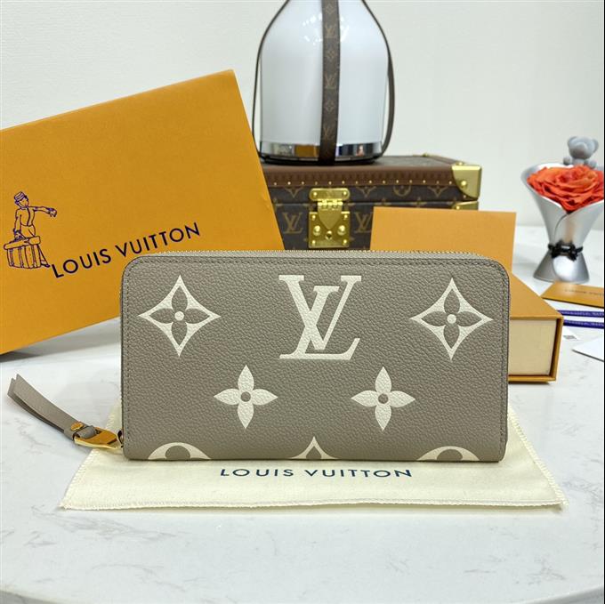 2025224M83505104124770