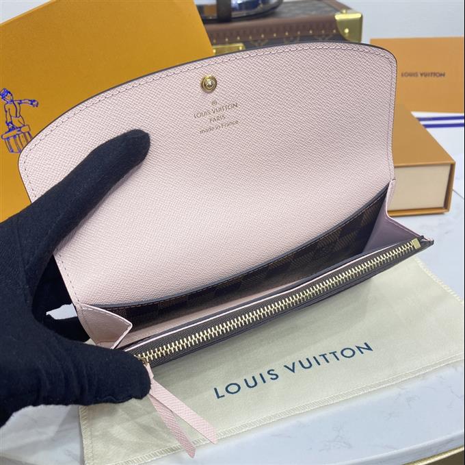 2025224N4162510416413