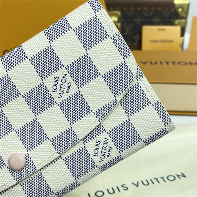 2025224N4162510416476