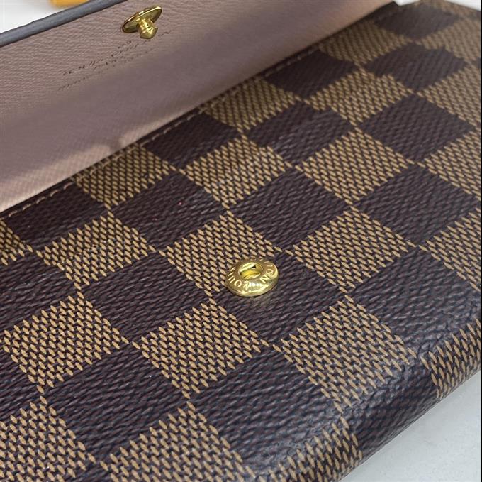 2025224N4162510416649