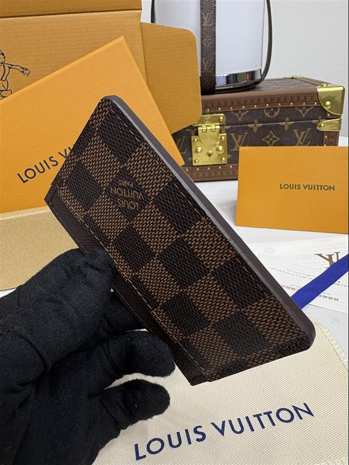 2025224N61722104127207