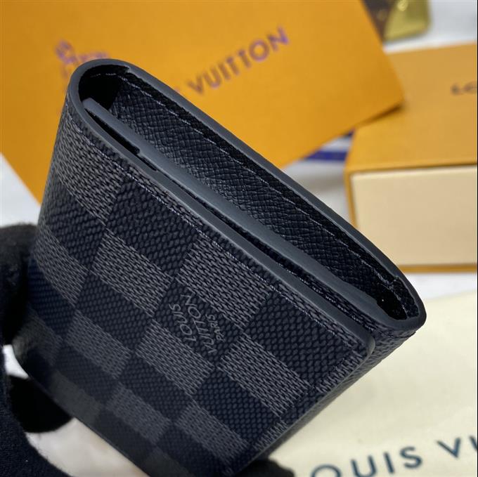 2025224N633381041758