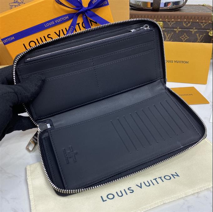 2025224N63548104121576