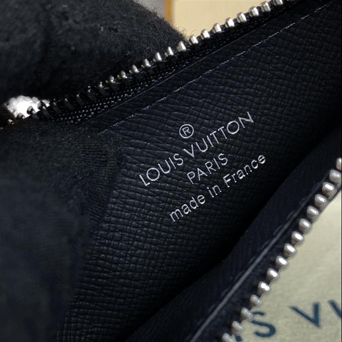 2025224N6403810414768