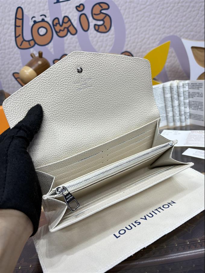 2025224M1217210471883