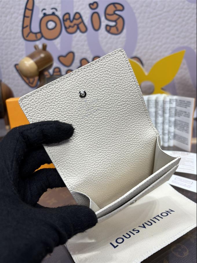 2025224M12177104718320