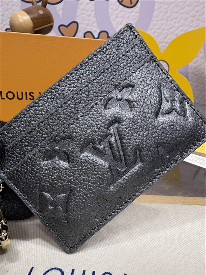 2025224M12178104716758