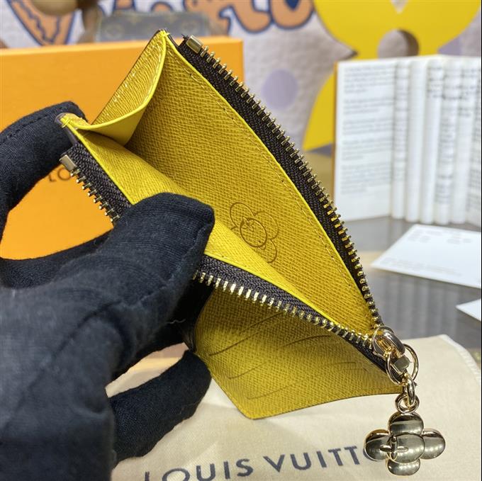 2025224M12224171152958