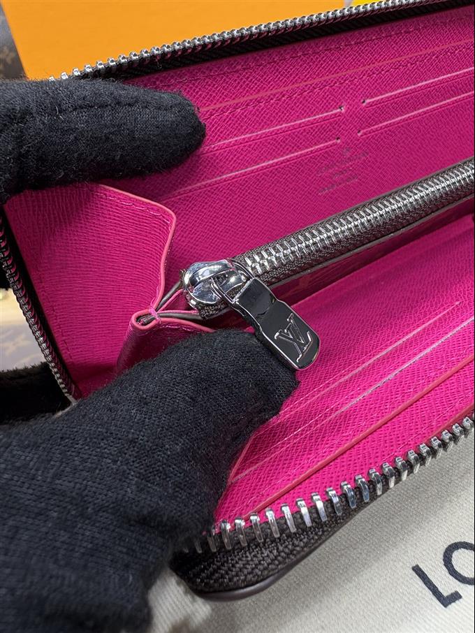 2025224M12393104444537