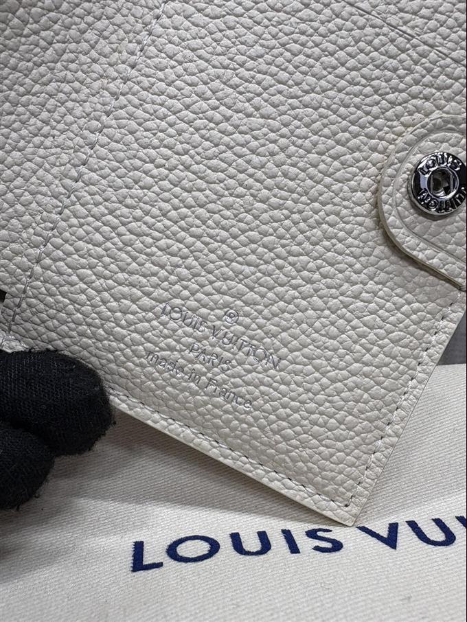 2025224M12674104717814