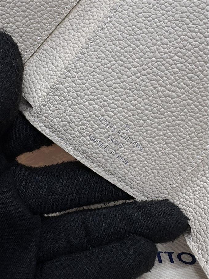 2025224M12746104718524