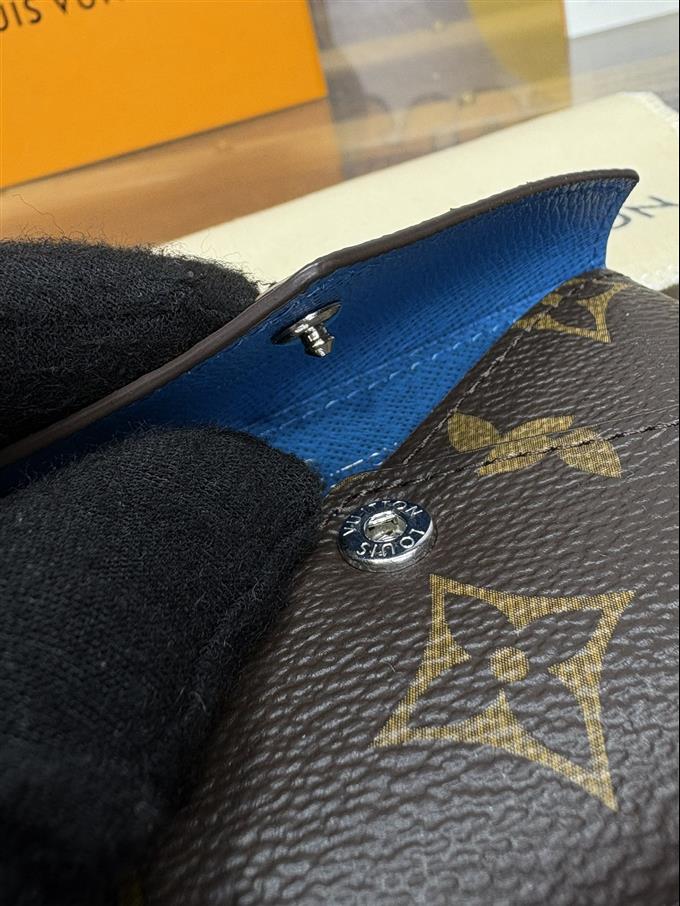 2025224M12884104539533