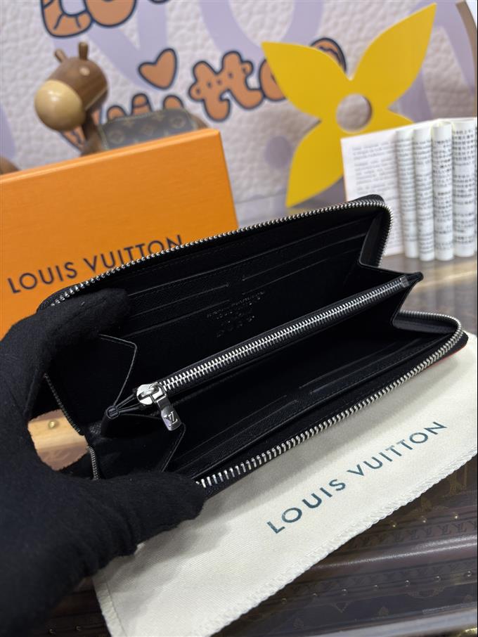 2025224M13408104623828