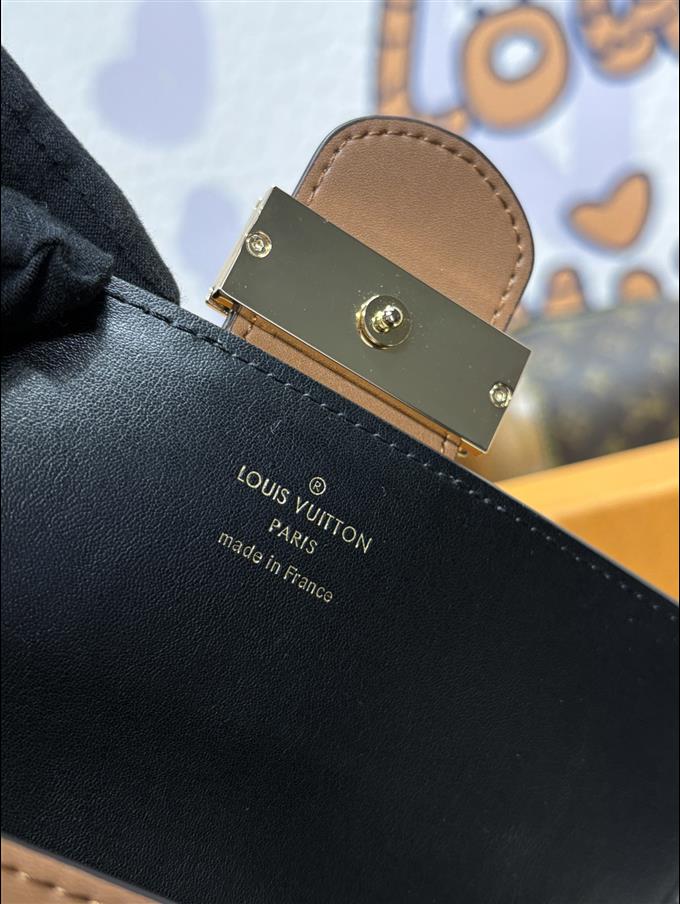 2025224M46645104624223